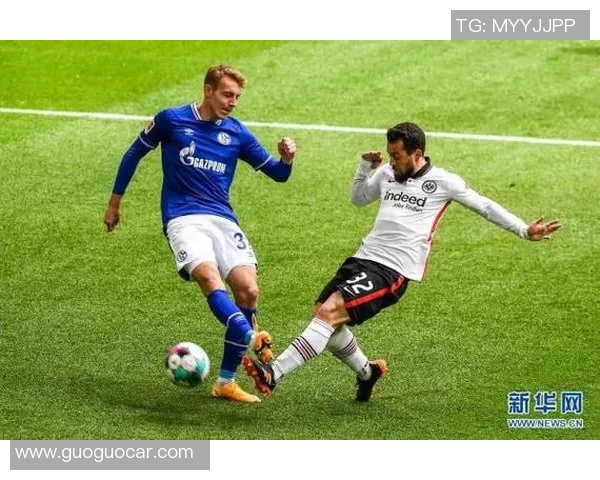 沙尔克04惊险逼平法兰克福，延续不败良好格局